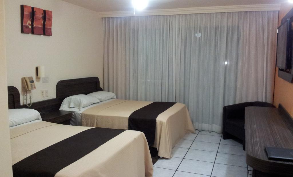 Hotel Real Del Sol Cuernavaca Buitenkant foto